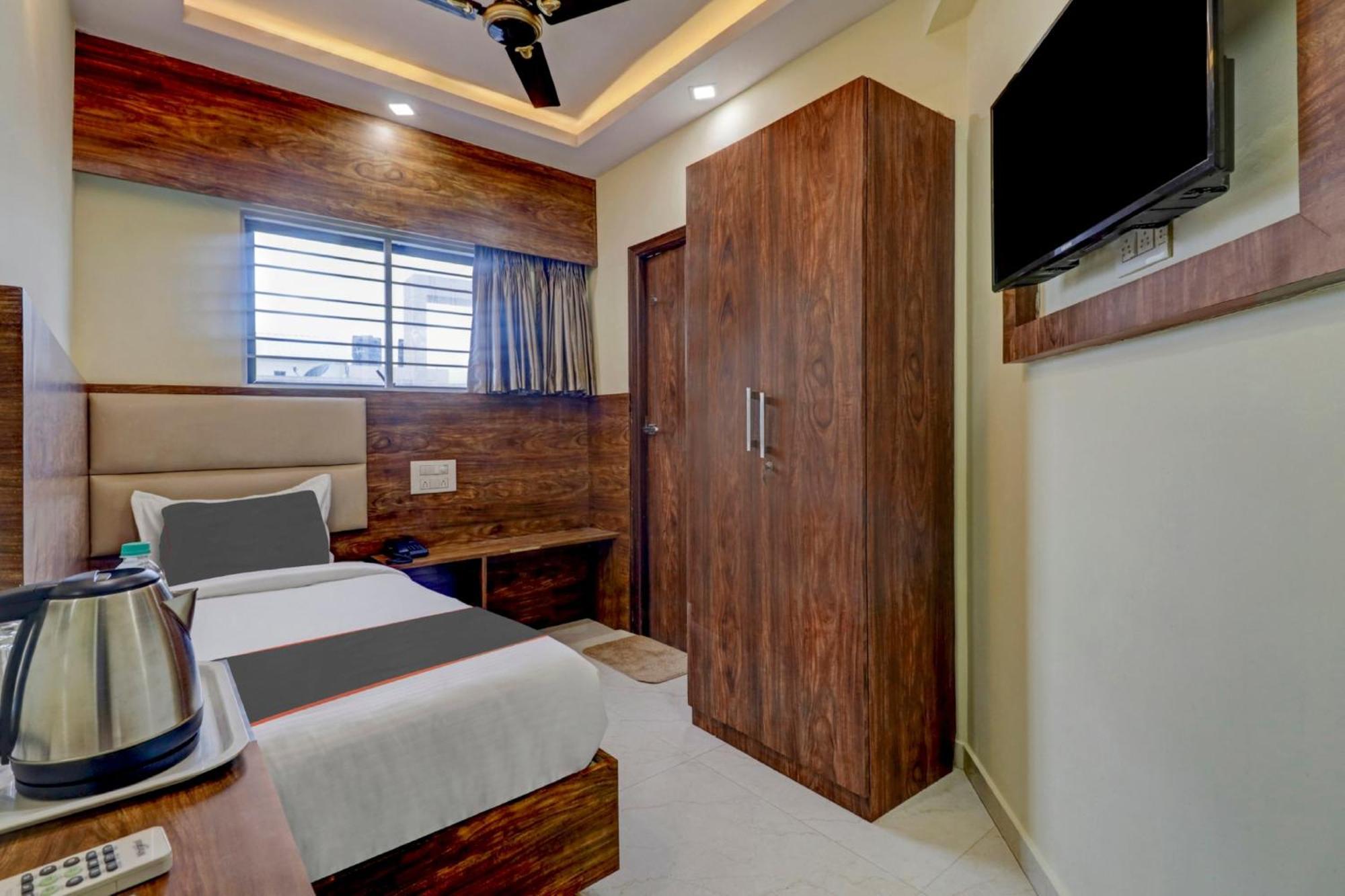 Collection O Karthika Residency Otel Bangalore Dış mekan fotoğraf